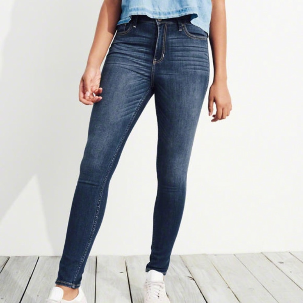 BRAND NEW high waisted super skinny jeans!!